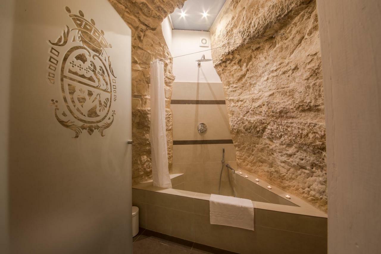 Baroni Giampiccolo Suite รากูซา ภายนอก รูปภาพ