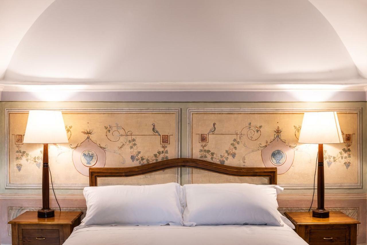 Baroni Giampiccolo Suite รากูซา ภายนอก รูปภาพ