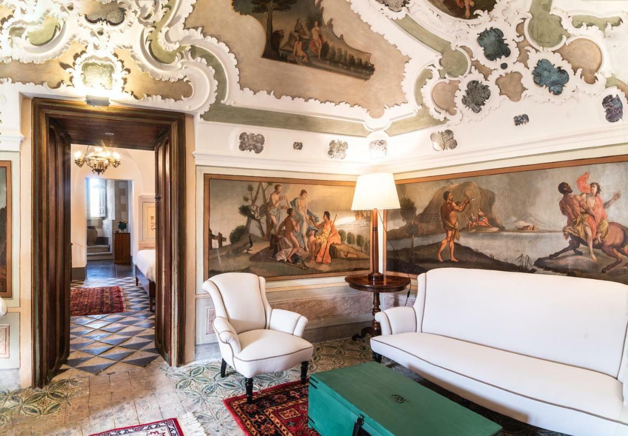 Baroni Giampiccolo Suite รากูซา ภายนอก รูปภาพ